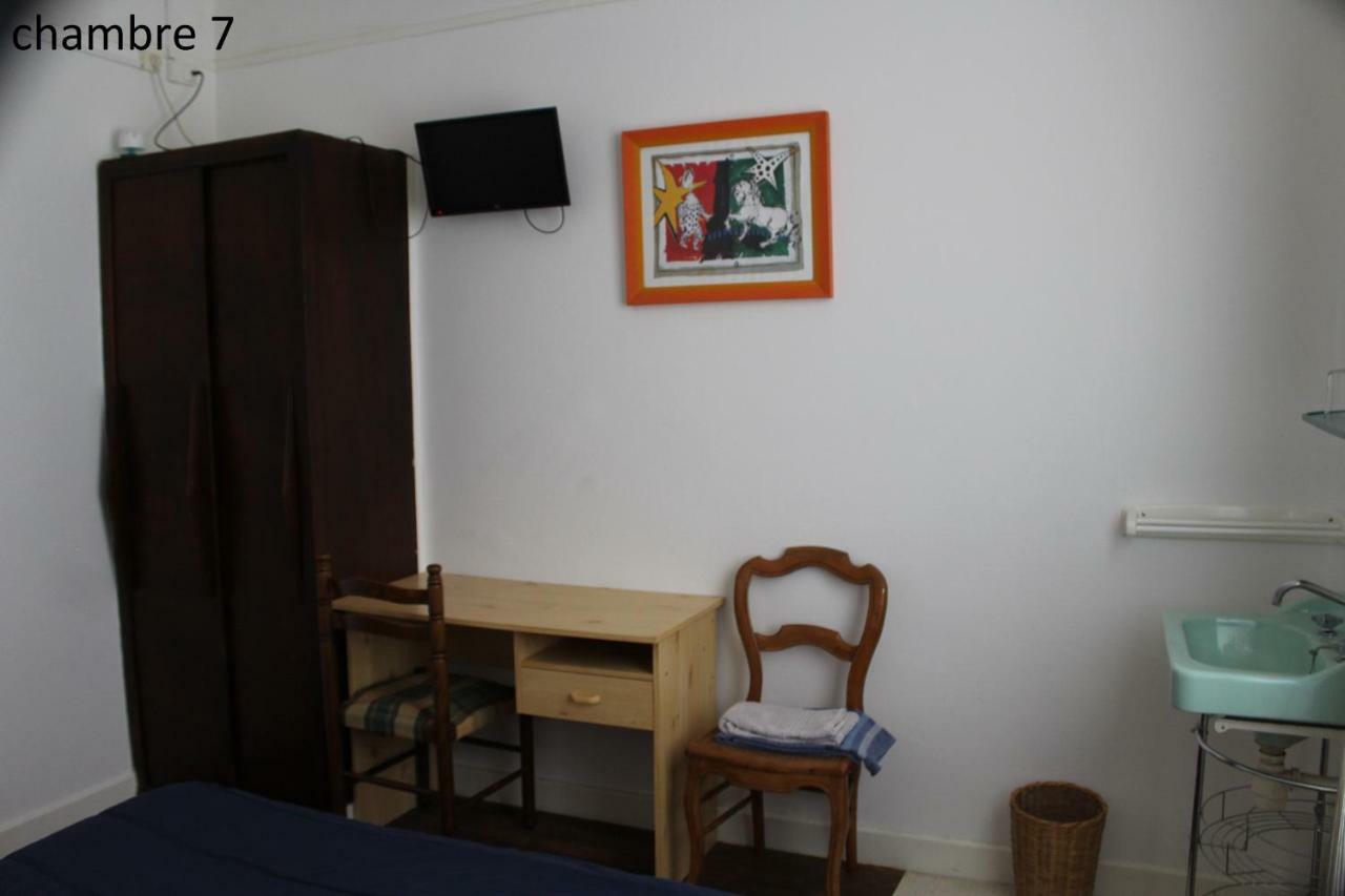 Hotel Le Dervois مونتييه-أون-دير المظهر الخارجي الصورة